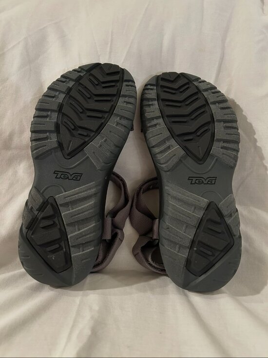 Teva Hurricane 4 Sandals main image 6